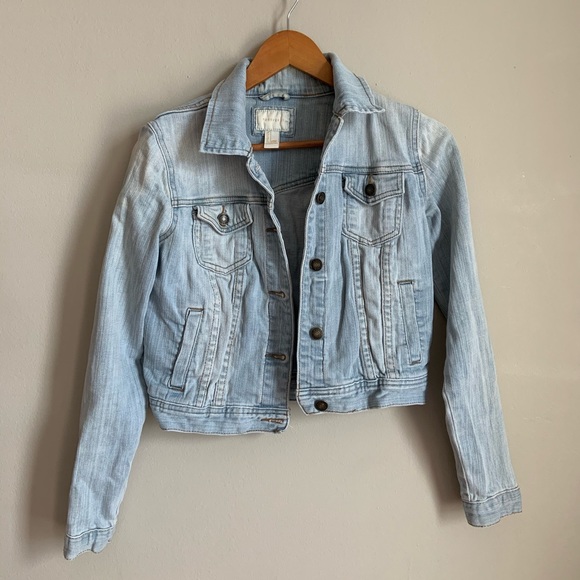 Forever 21 Jean Jacket size S